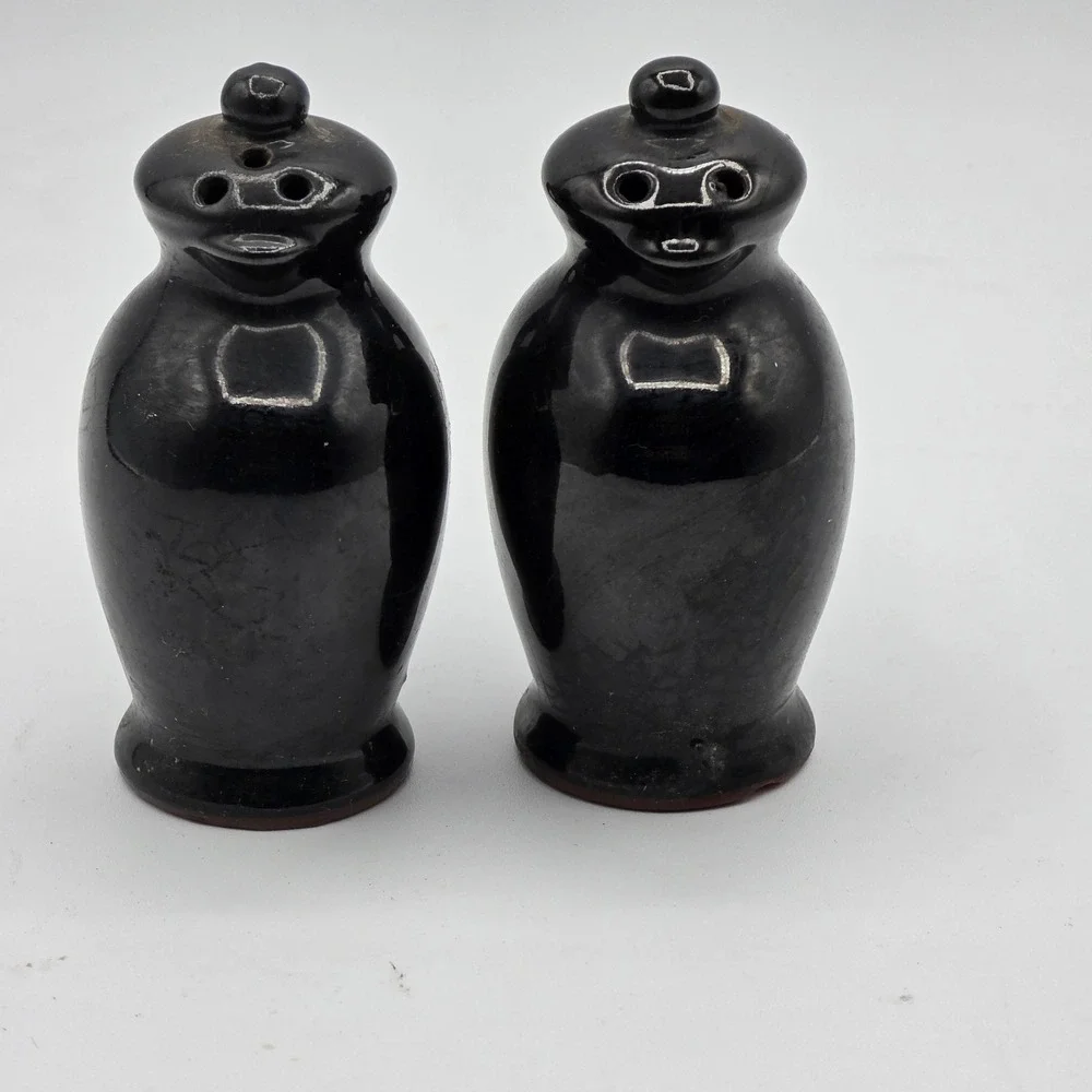 Vtg Black Glaze Ceramic Pottery Salt & Pepper Shakers Figural Jug Faces Set of 2